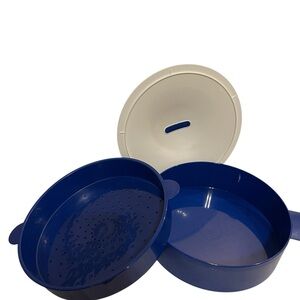 Tupperware Blue Microwave Vegetable Steamer Kitchen Cookware